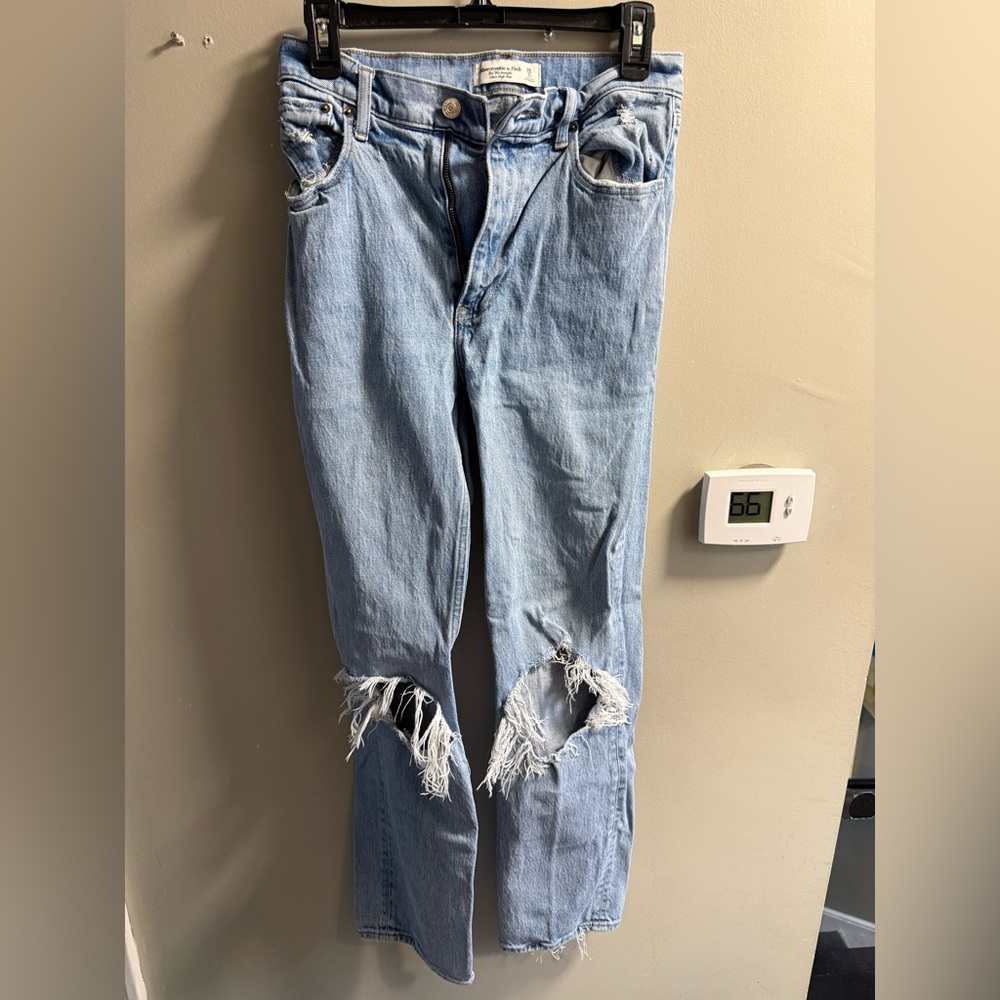 Abercrombie 90s straight ultra high rise jeans